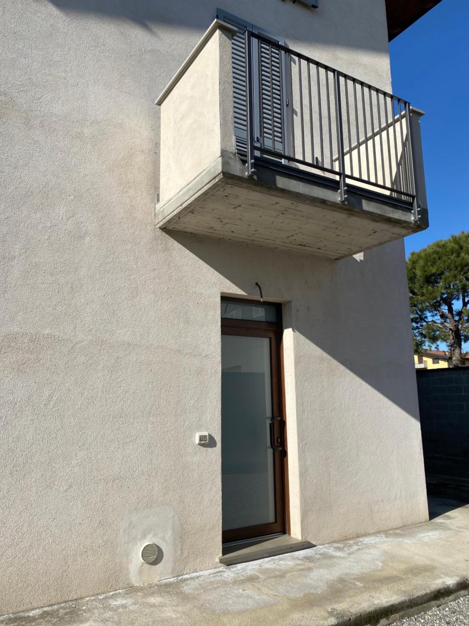 Il Caravaggio Guest House 2 กราสซอบบิโอ ภายนอก รูปภาพ